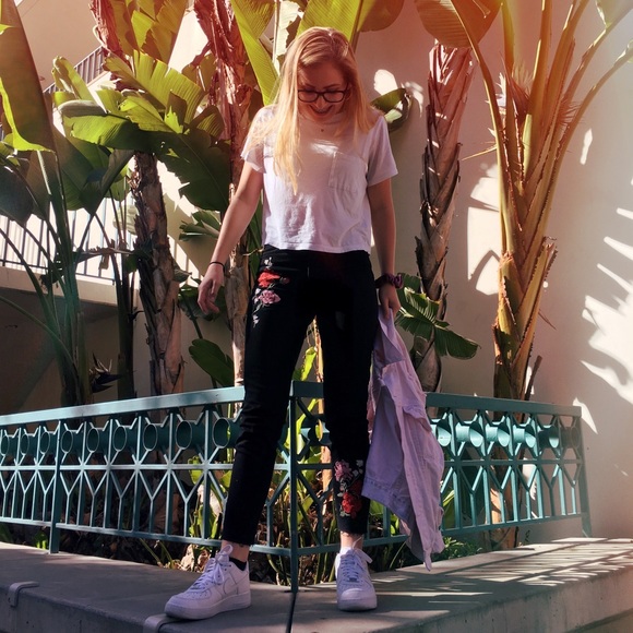 Meet your Posher, Adri - Picture 8 of 8